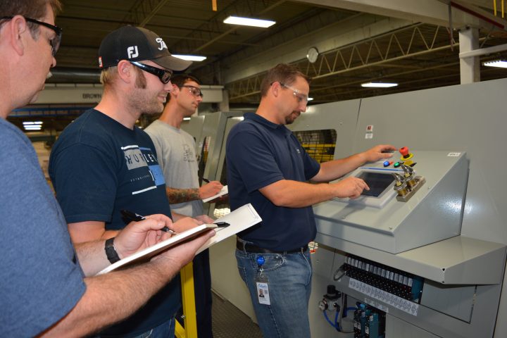 Image of a Palletizer Training Class.